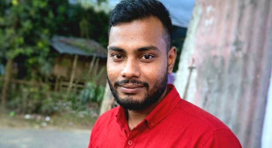 হাটহাজারীতে তালাবদ্ধ ঘর থেকে সেলুন কর্মচারীর অর্ধগলিত লাশ উদ্ধার