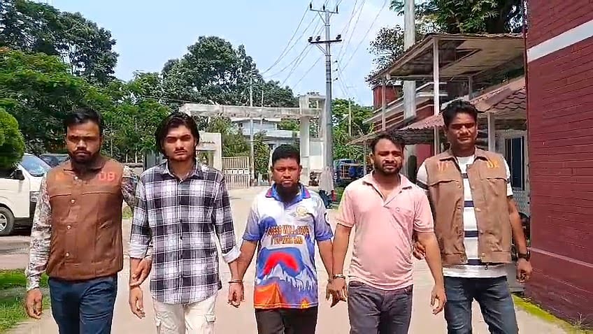 ময়মনসিংহে শ্রমিক দীপু দাস হত্যায় আরও তিন আসামি গ্রেপ্তার