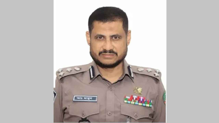 চার হত্যাকাণ্ডের তদন্ত নিয়ে প্রশ্নের মধ্যেই রংপুরের পুলিশ কমিশনার  আবদুল মাবুদকে বদলি